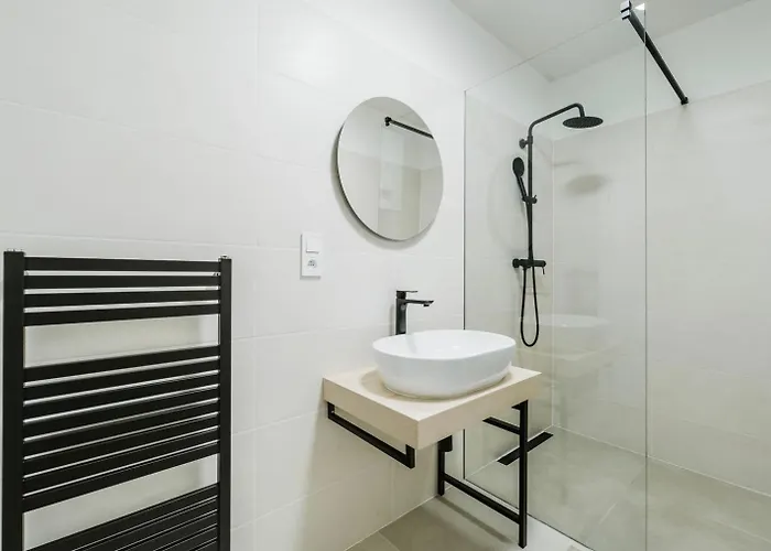 Apartmán Blueground Rostovska Str Nr Park Foodie Area Prg-28 *